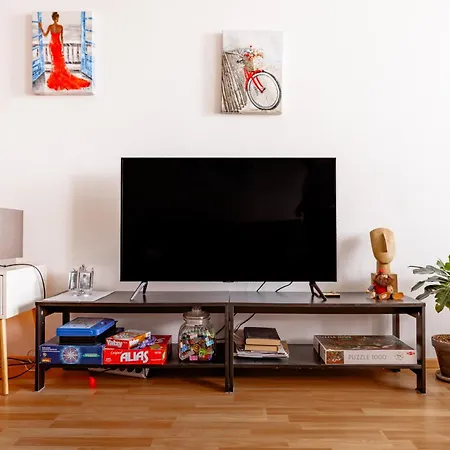 Central Studio Apartment Пори