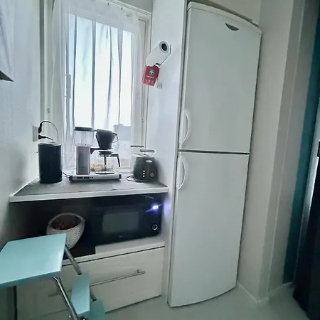 Central Studio Apartment Huoneisto *